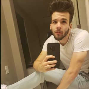 Meet your Posher, James